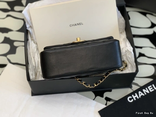 First Bag Ru 20CM CHANEL BAG FLAP 0820